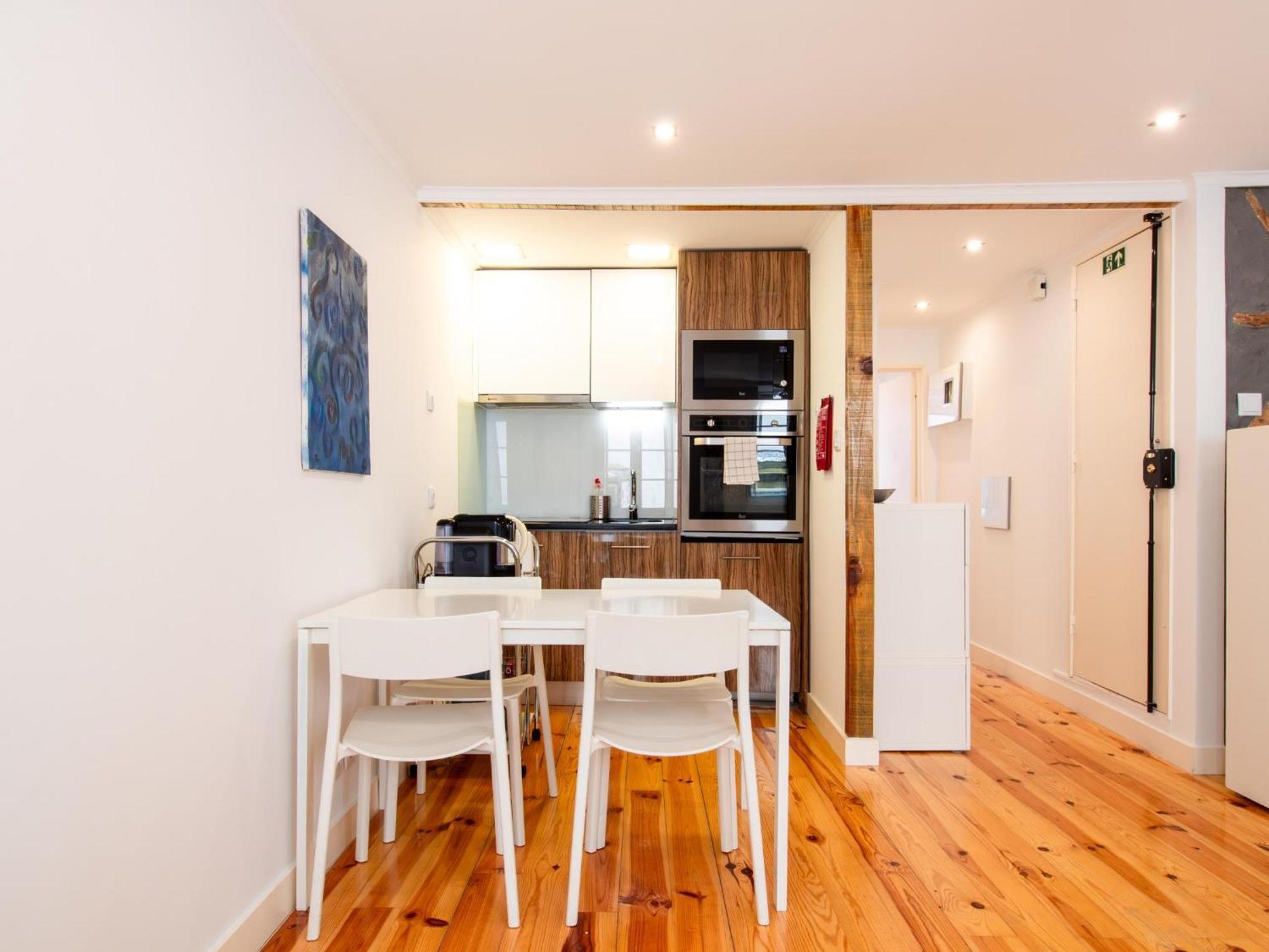 Apartment Madalena Lisbon